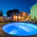Holiday home Holiday Home Mali Vareski - Istrien 8734 *